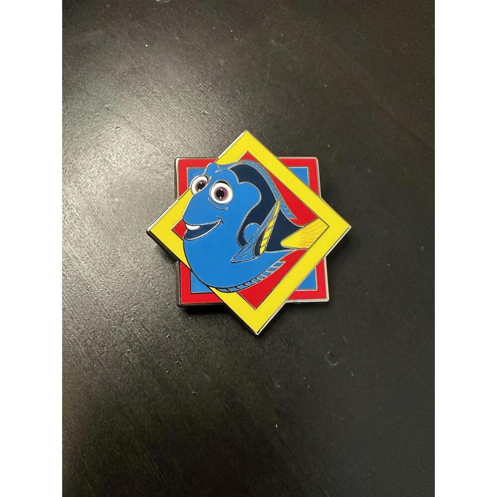 Dory Finding Nemo Double Diamond Frame Starter 2025 Disney Pin